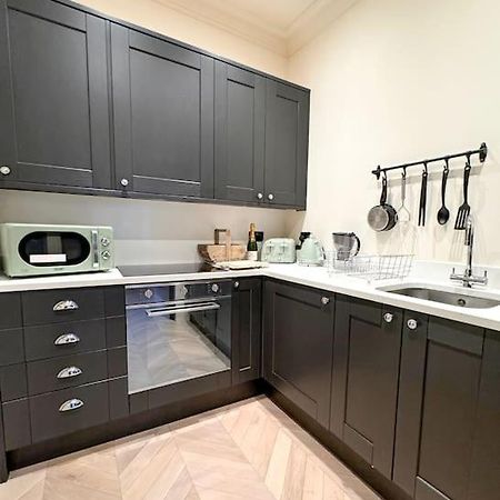 Luxury Apartment, Old Town - Гастінгс Екстер'єр фото